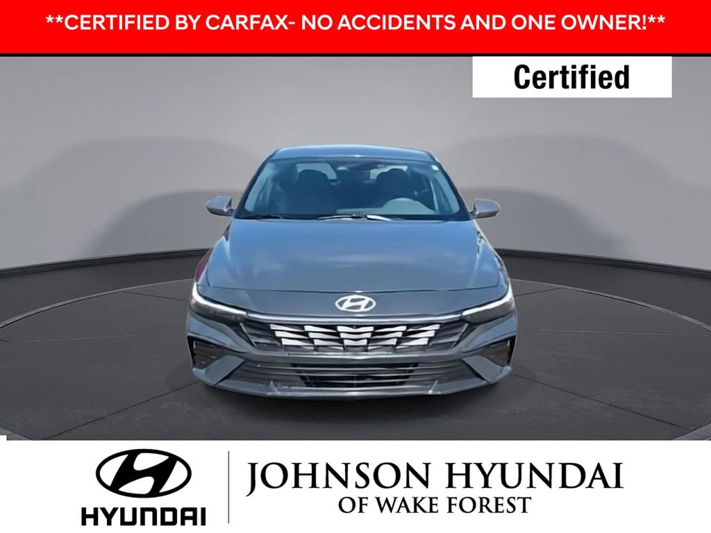 Certified 2025 Hyundai Elantra SE Sedan