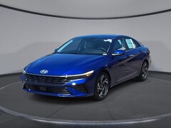 2025 Hyundai Elantra Limited Sedan