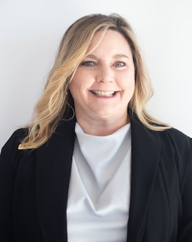 Staff member Mary Benson from e69095d9435c