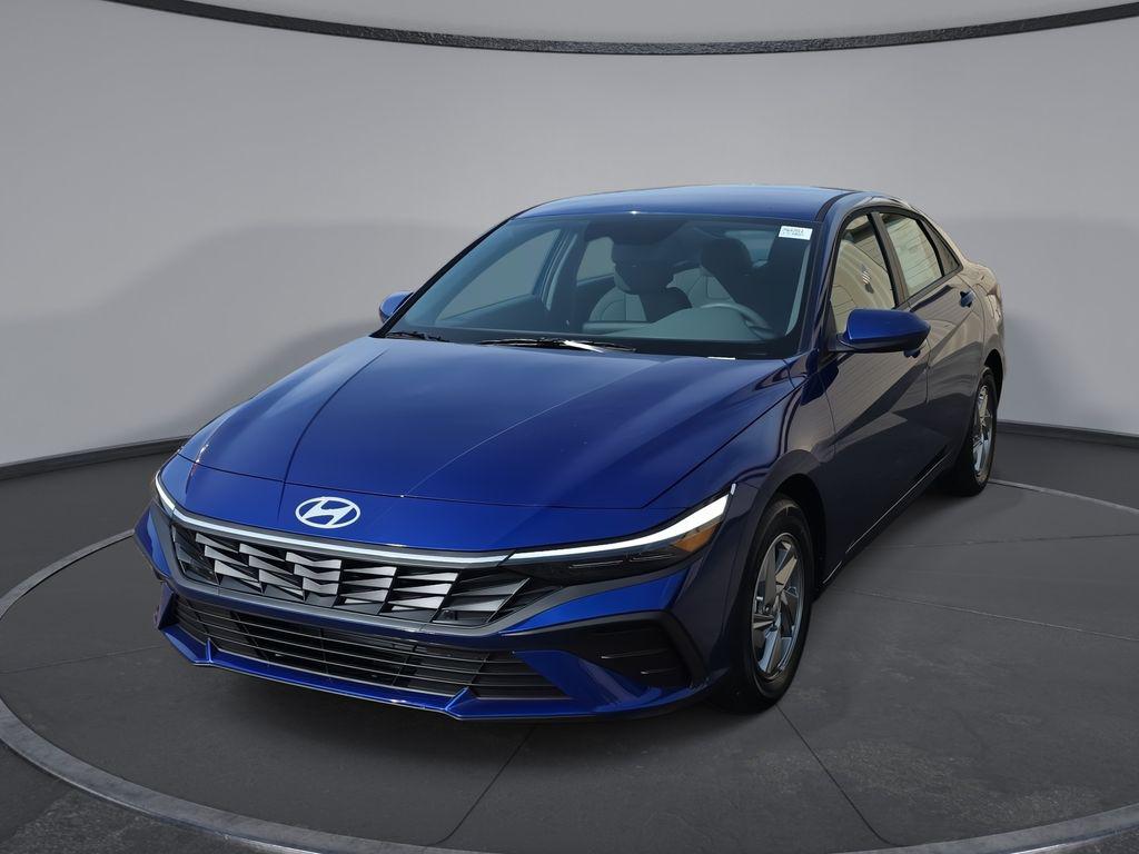 2026 Hyundai Elantra SE's photo