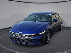 2026 Hyundai Elantra SE Sedan