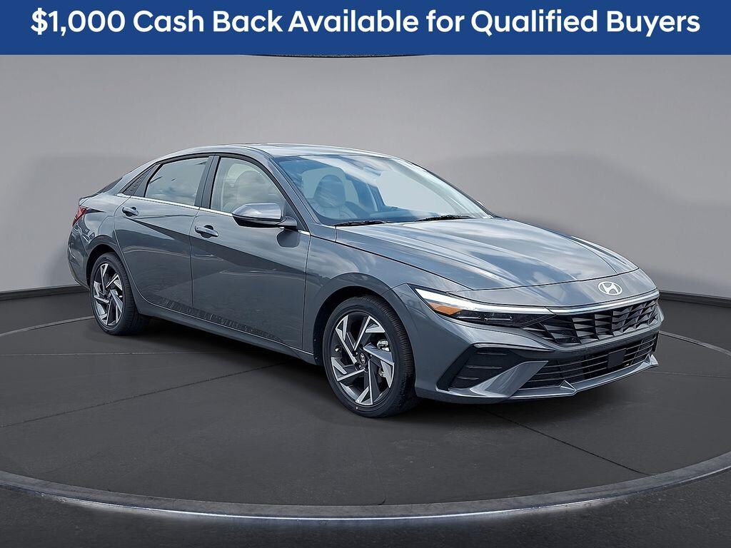 New 2026 Hyundai Elantra Limited Sedan