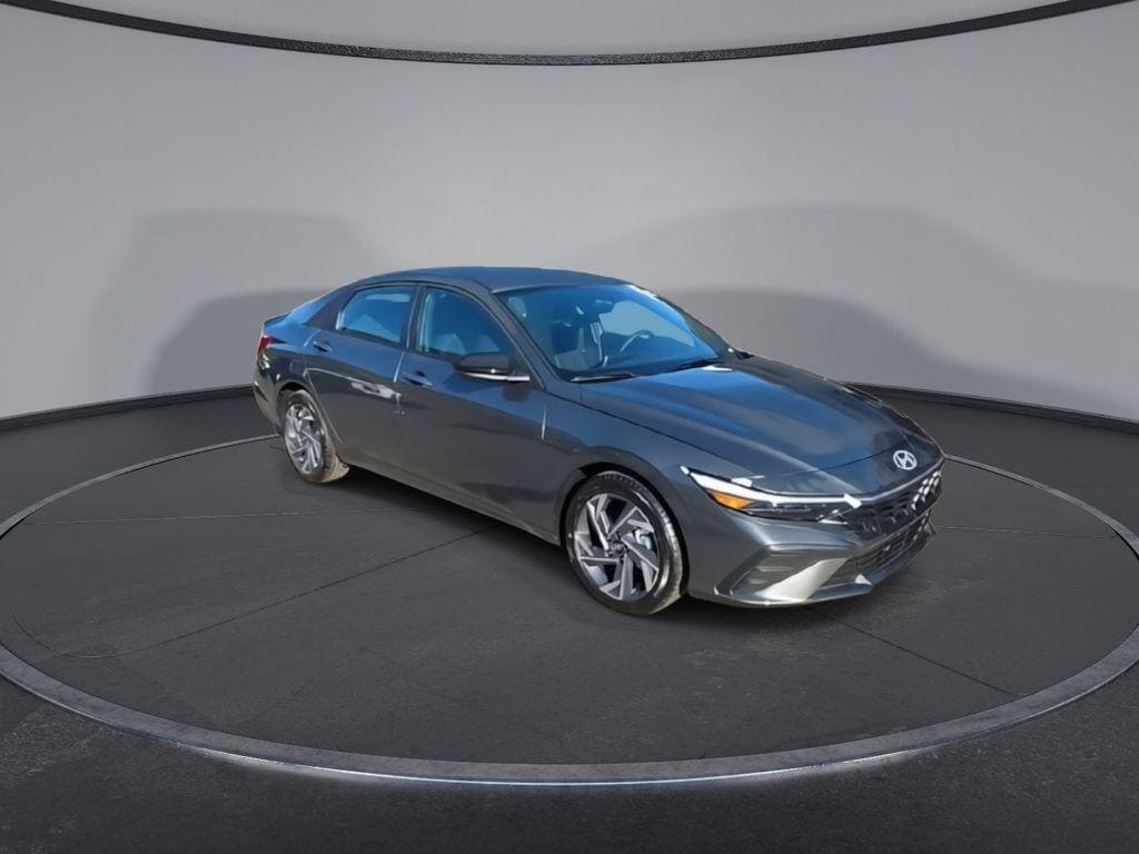New 2025 Hyundai Elantra SEL Sport Sedan