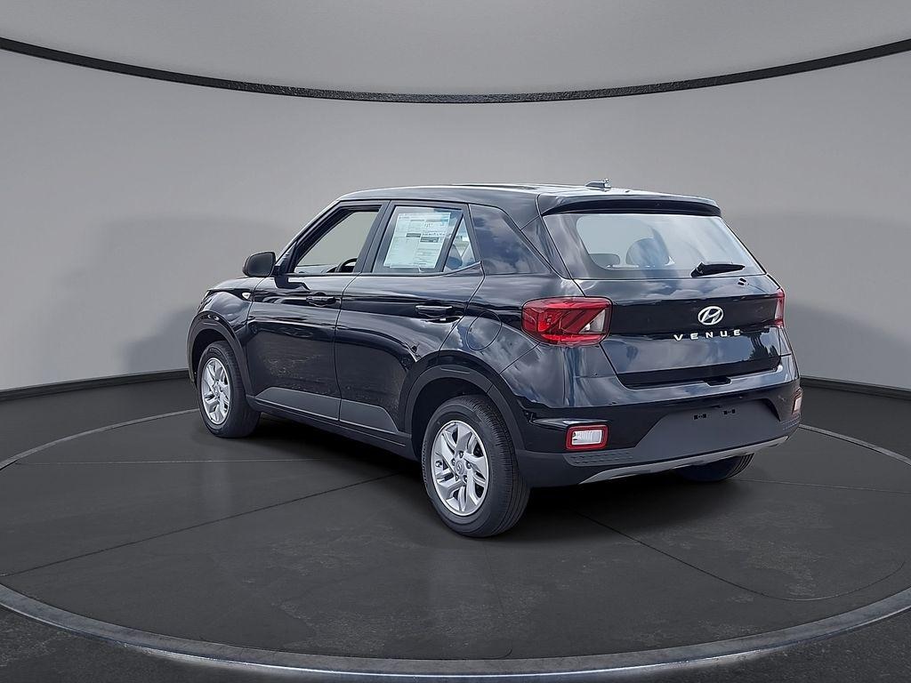 New 2026 Hyundai Venue SE SUV