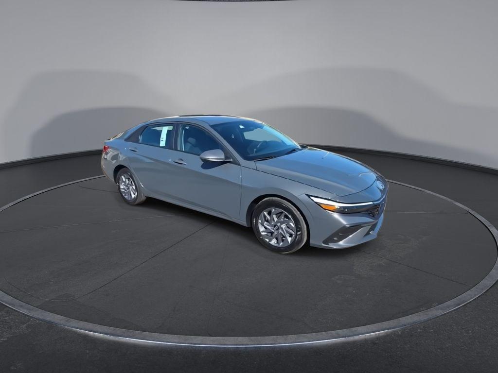 2026 Hyundai Sonata Blue SEL Sport photo 2