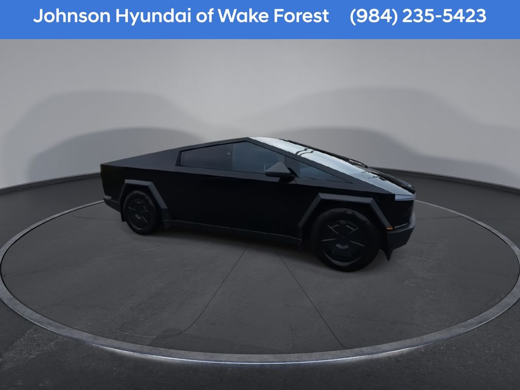2024 Tesla Cybertruck photo 2