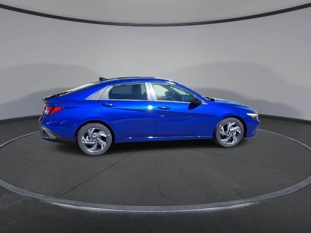New 2025 Hyundai Elantra SEL Sport Sedan
