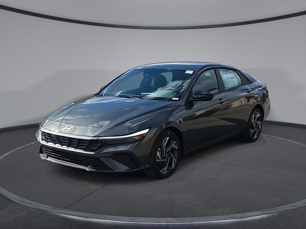 New 2025 Hyundai Elantra SEL Sport Sedan