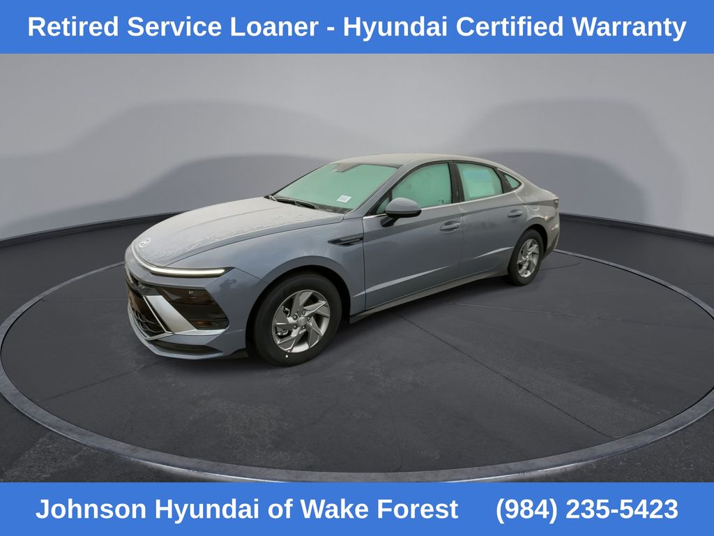 2025 Hyundai Sonata SE photo 4