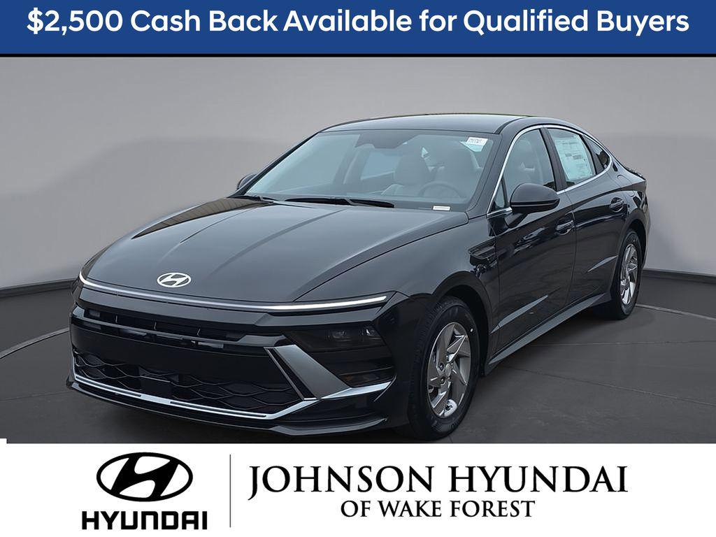 2026 Hyundai Sonata SE's photo