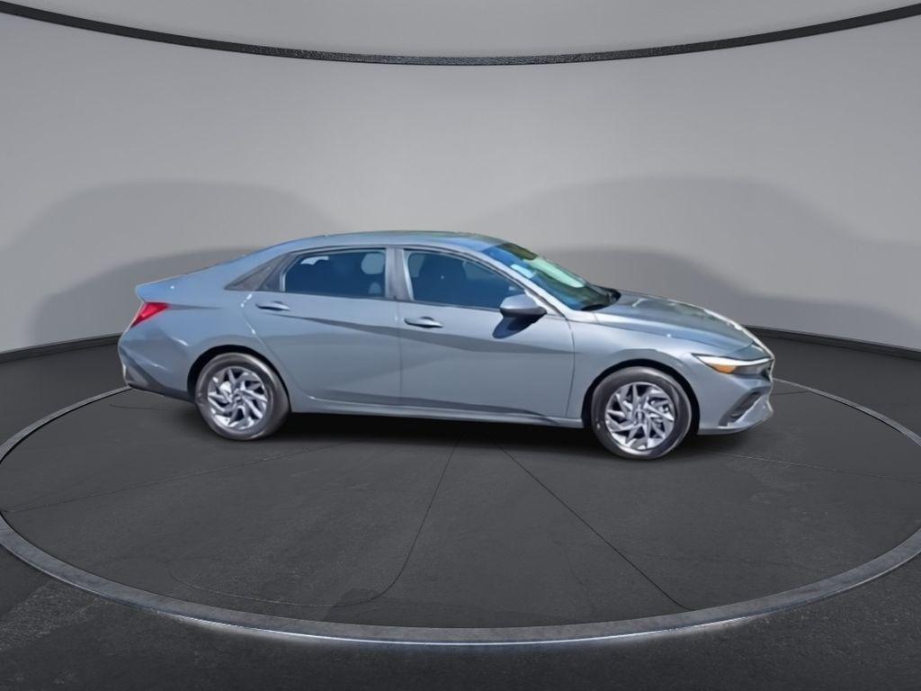 2025 Hyundai Elantra Hybrid Blue photo 2