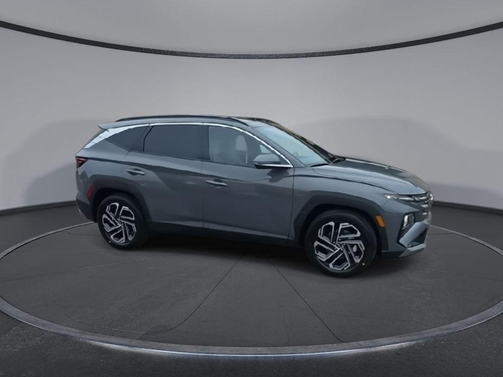 New 2026 Hyundai Tucson Limited FWD SUV