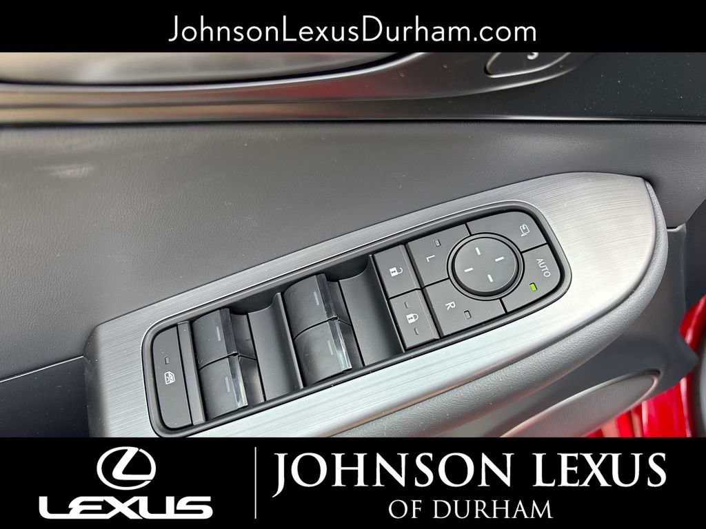 2026 Lexus IS 350 F SPORT - Photo 10