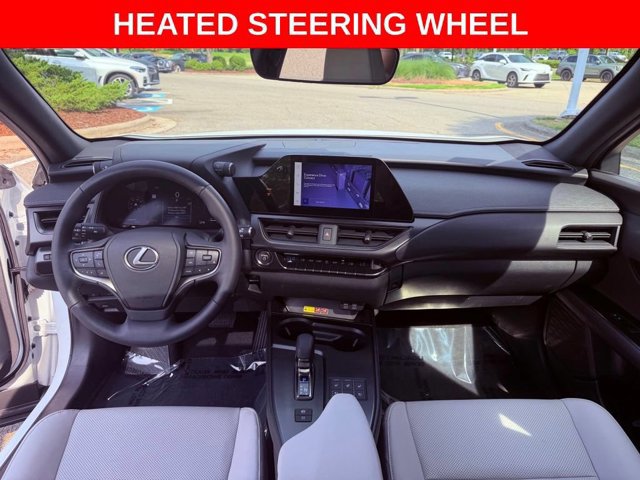 2025 Lexus UX Hybrid 300h Premium - Photo 13