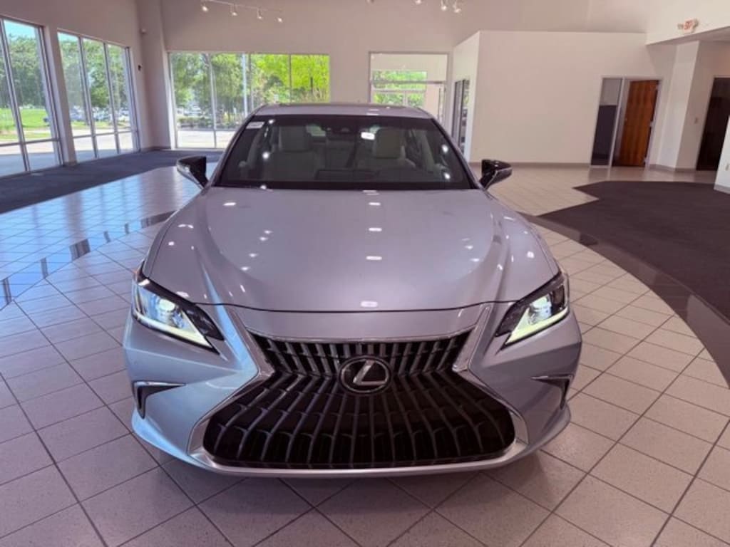 Certified 2023 Lexus ES 350 Sedan