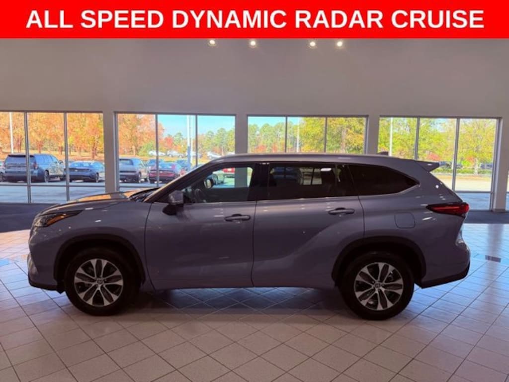 Used 2022 Toyota Highlander XLE SUV