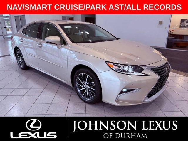 2017 Lexus ES 350's photo