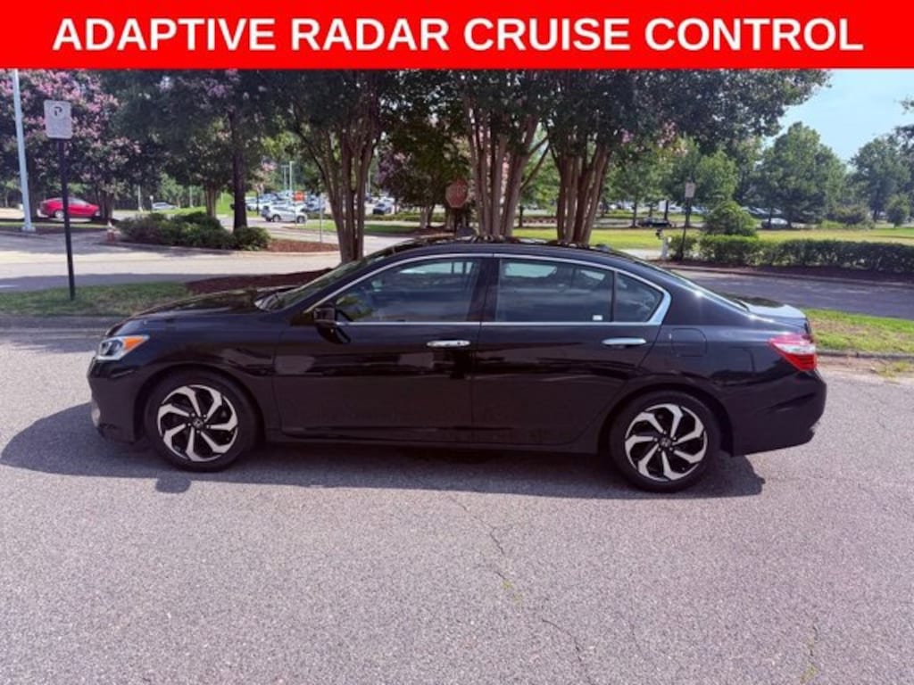 Used 2017 Honda Accord EX-L V6 w/Navi & Honda Sensing Sedan