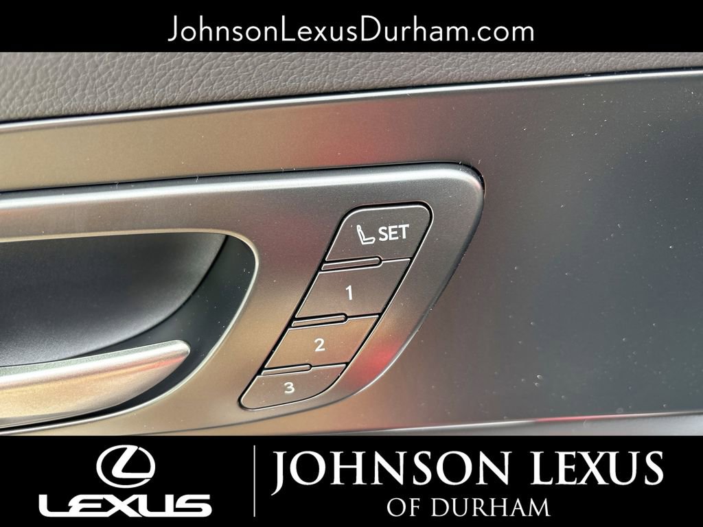 2026 Lexus IS 350 F SPORT - Photo 15