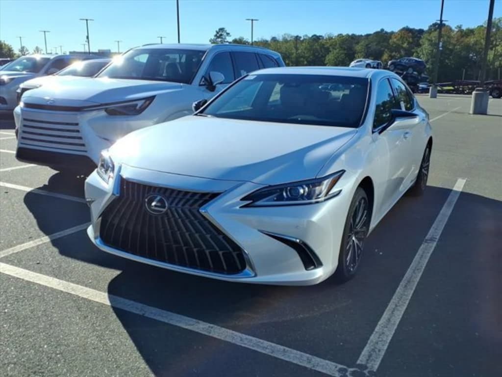 New 2025 Lexus ES 350 4-DOOR SEDAN
