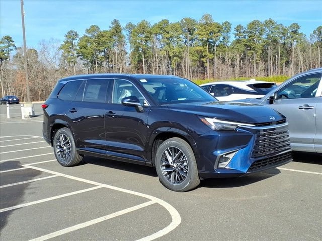 2026 Lexus TX Premium's photo