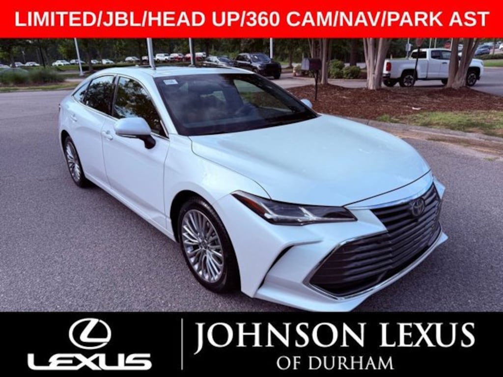 Used 2022 Toyota Avalon Hybrid Limited Sedan