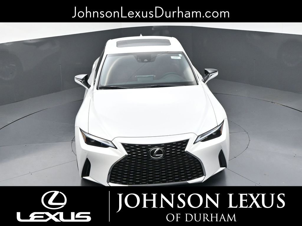 2025 Lexus IS 300 - Photo 23