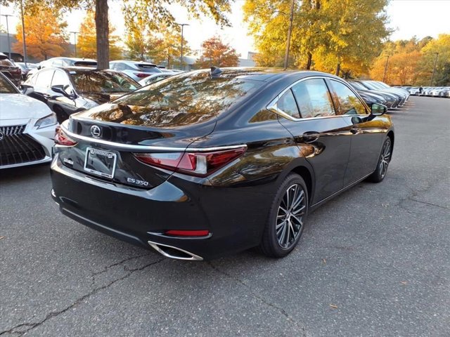 2025 Lexus ES 350 photo 3