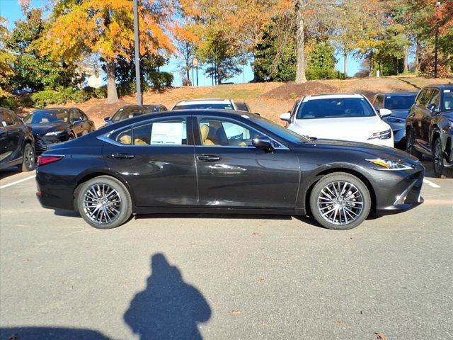 2025 Lexus ES 350 photo 2