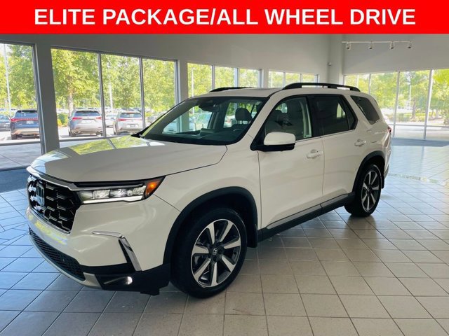 2025 Honda Pilot Elite photo 3