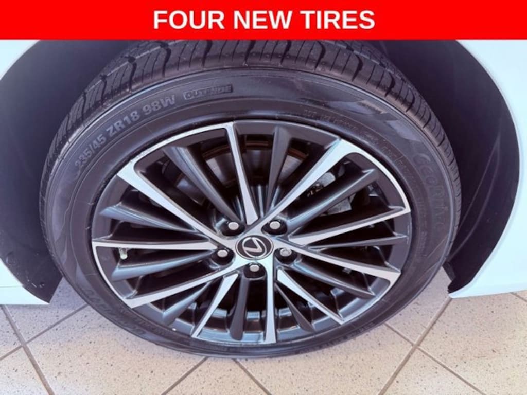 Used 2024 Lexus ES 300h Sedan