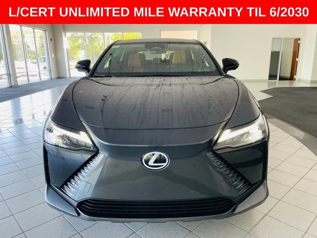 2024 Lexus RZ 450e photo 2
