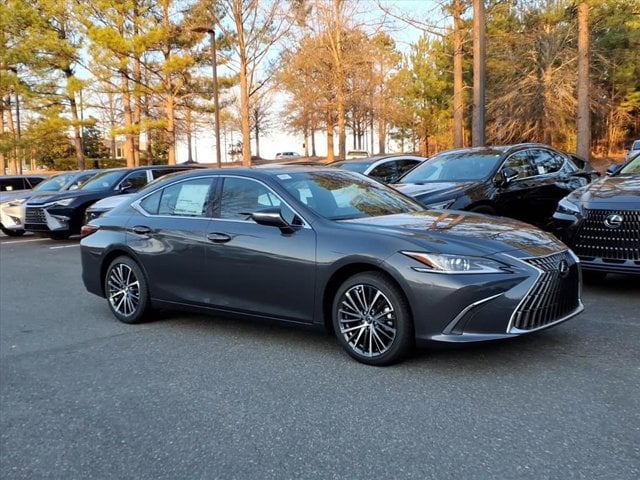 2025 Lexus ES 350's photo