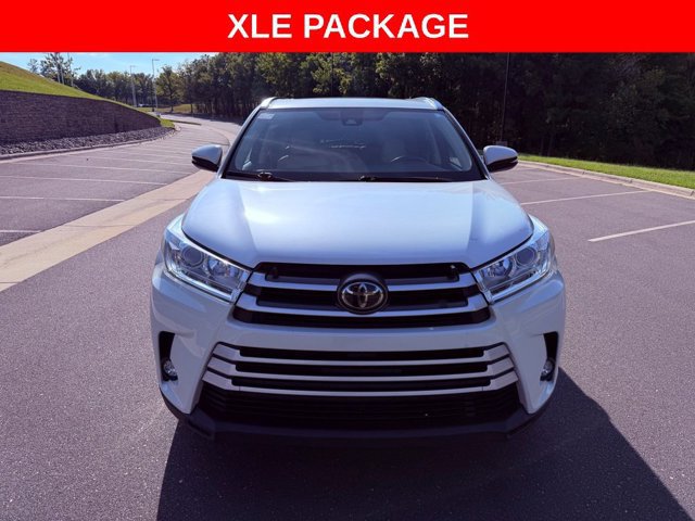 Used 2018 Toyota Highlander XLE V6 SUV