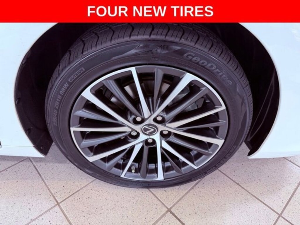 Used 2023 Lexus ES 350 Sedan