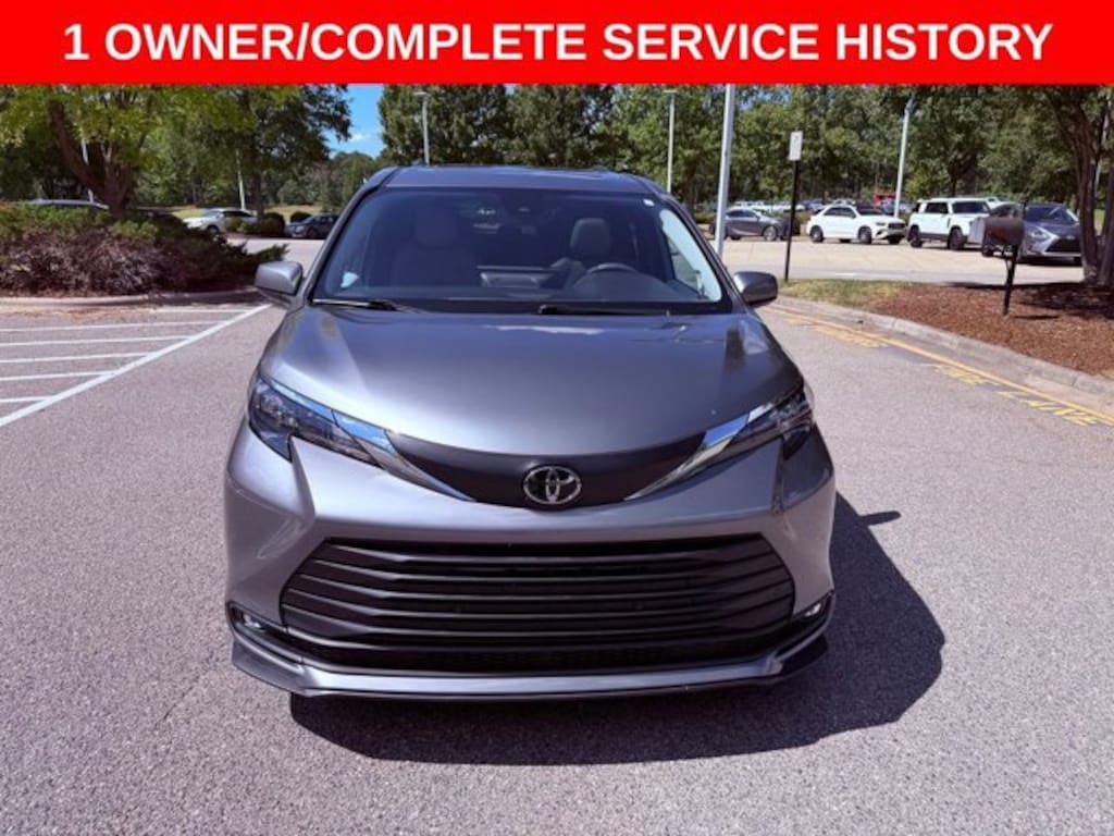 Used 2026 Toyota Sienna XLE 7 Passenger Van Passenger Van