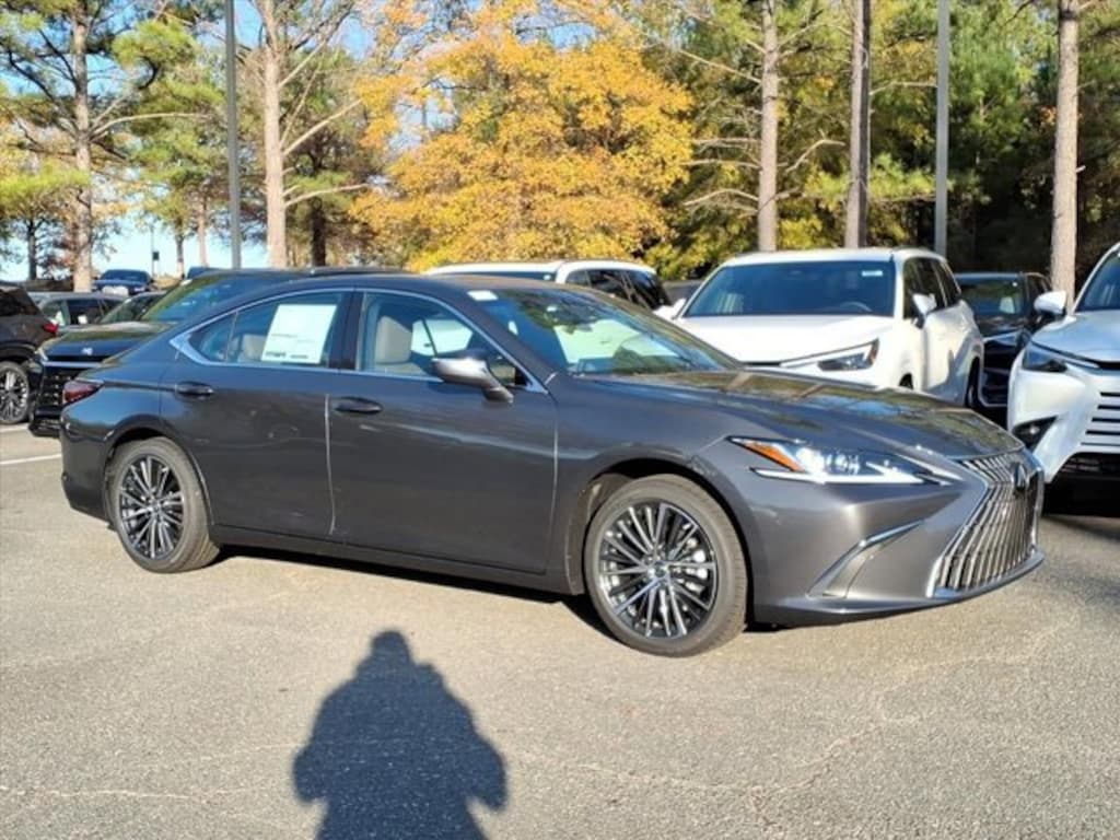 New 2025 Lexus ES 350 4-DOOR SEDAN