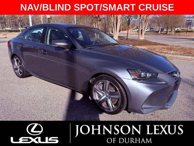 2017 Lexus IS 300's photo