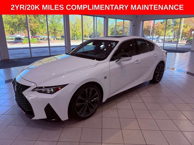 2024 Lexus IS 350 F SPORT photo 3