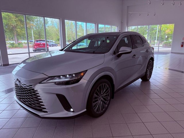 2024 Lexus RX 350h Luxury photo 3