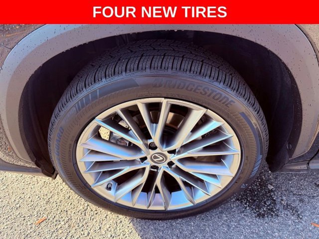 2023 Lexus NX 350 Luxury photo 4