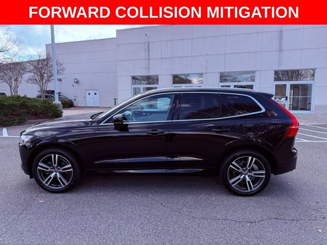 2019 Volvo XC60 T5 Momentum photo 3