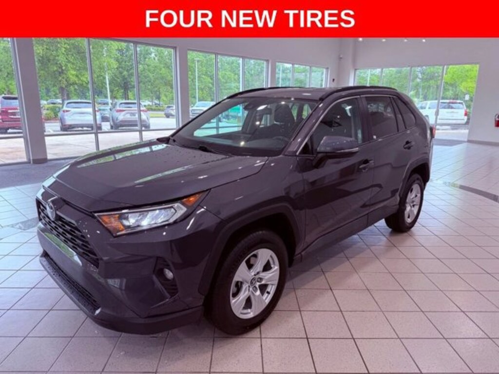 Used 2021 Toyota RAV4 XLE SUV