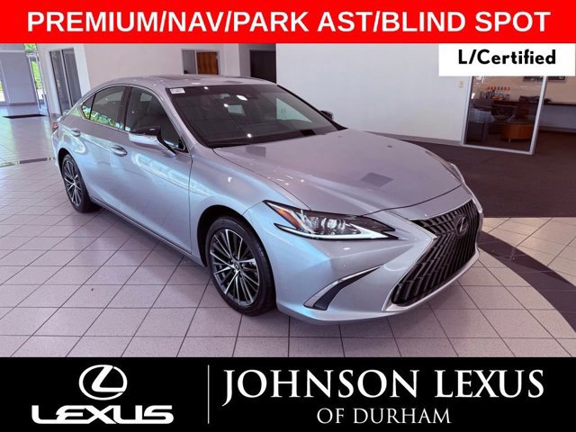 2025 Lexus ES 300h 300h's photo