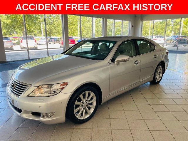 2011 Lexus LS 460 photo 3