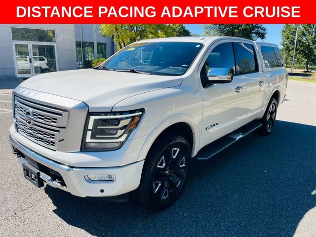 2021 Nissan Titan Platinum Reserve photo 3