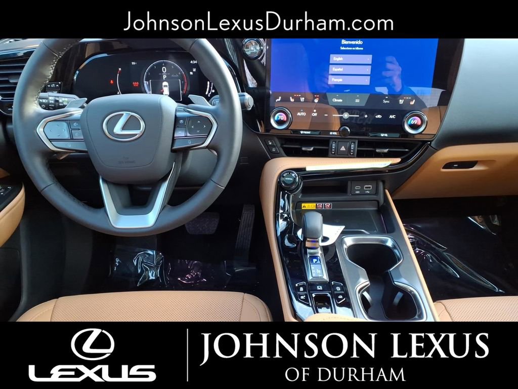 2026 Lexus NX 350 Luxury - Photo 8