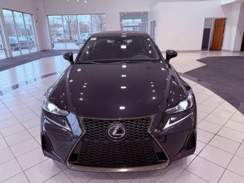 Used 2017 Lexus IS 200t Sedan