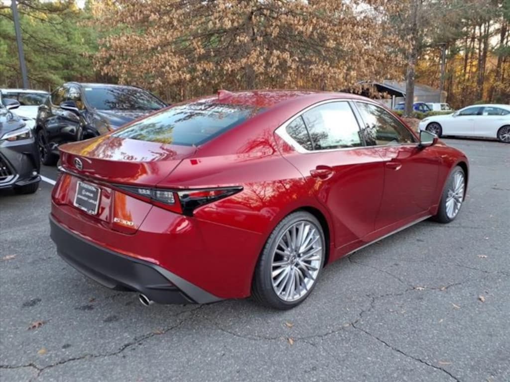 New 2025 Lexus IS 300 4-DOOR SEDAN