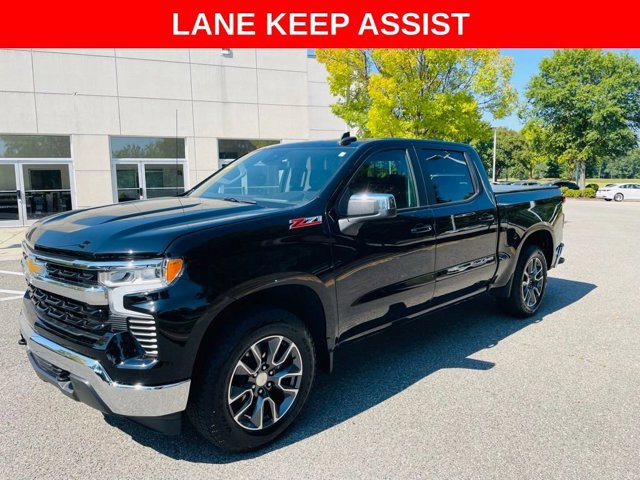2022 Chevrolet Silverado 1500 LT Z71 photo 3